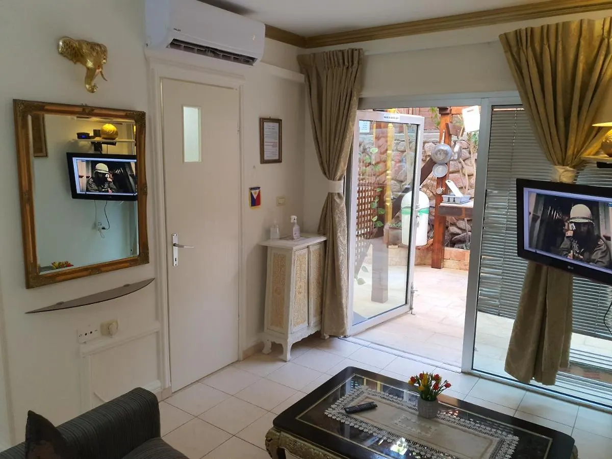 Thai Villa Eilat - וילה תאי אילת